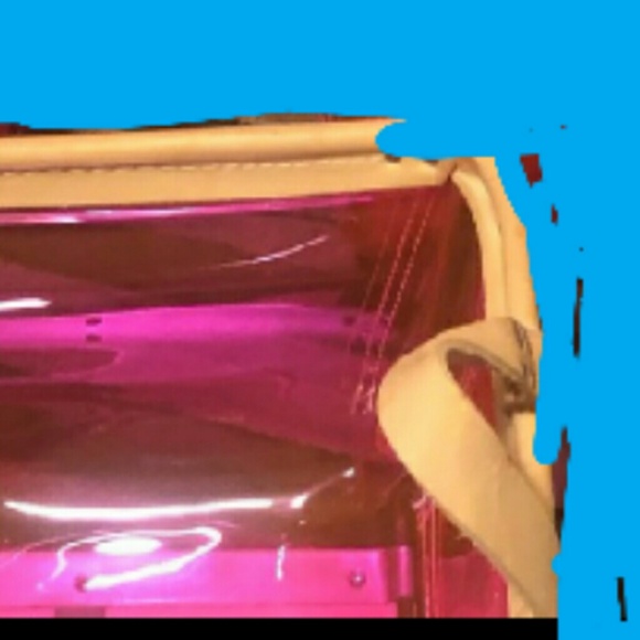 Vs Pink plastic bin - Picture 2 of 2